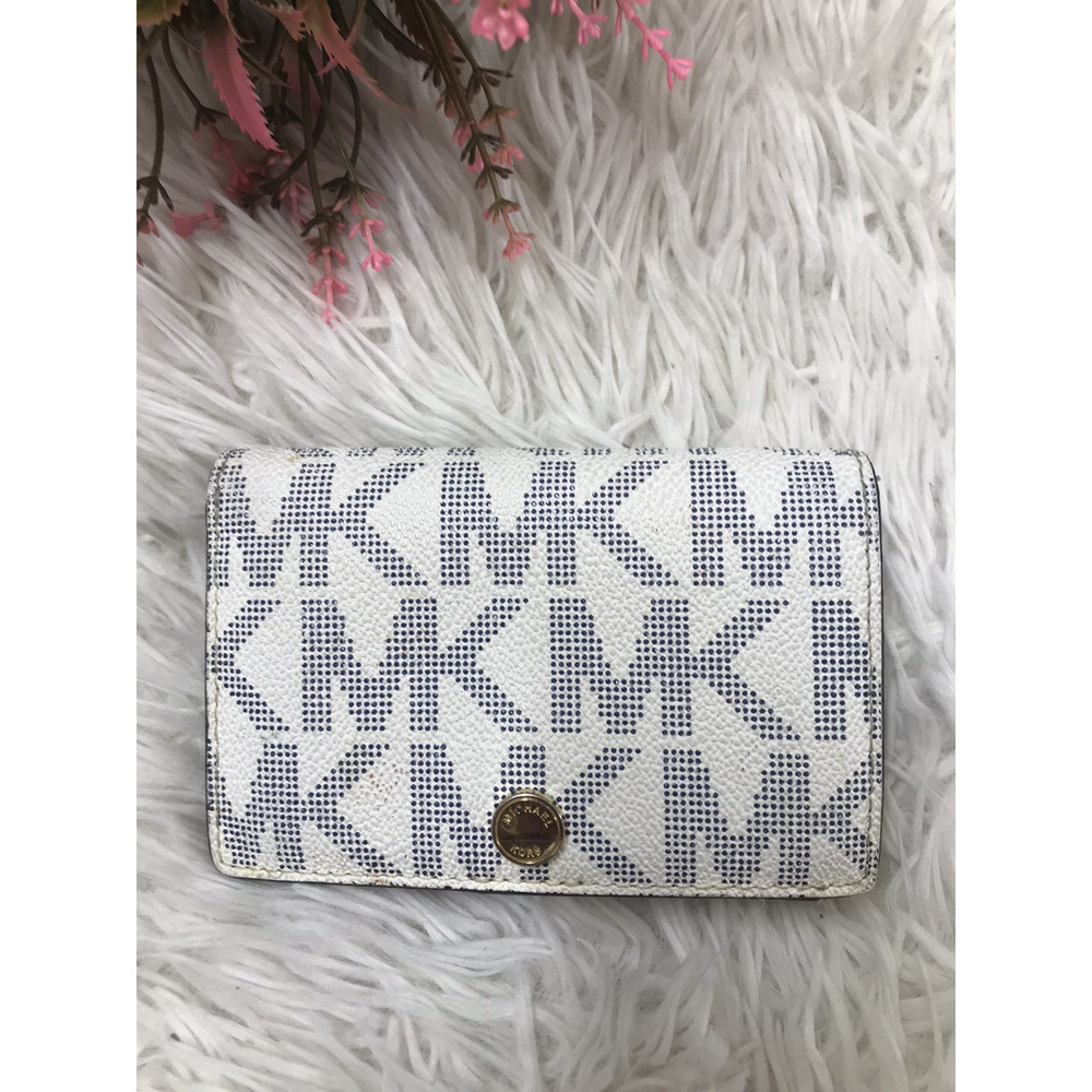 MICHAEL KORS Jet Set Travel Logo Credit Cards slot Folds Small size Wallet 5"X3"